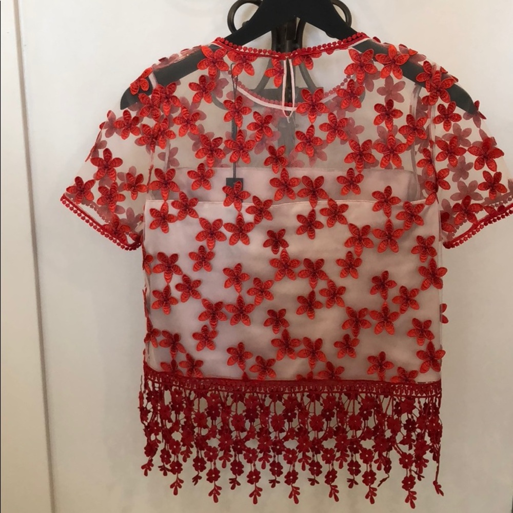 🔴SOLD🔴 Elie Tahari Red and Tan Lace Top - Picture 2 of 6